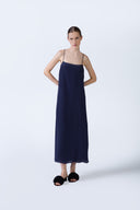 Vestido Midi Com Capa Lisos
