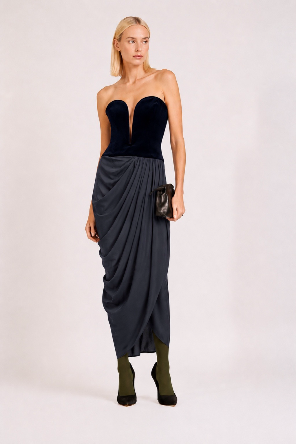 Vestido Midi Decote Velvet