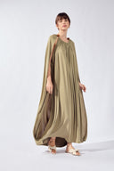 Vestido Midi Capa Flora Lisos