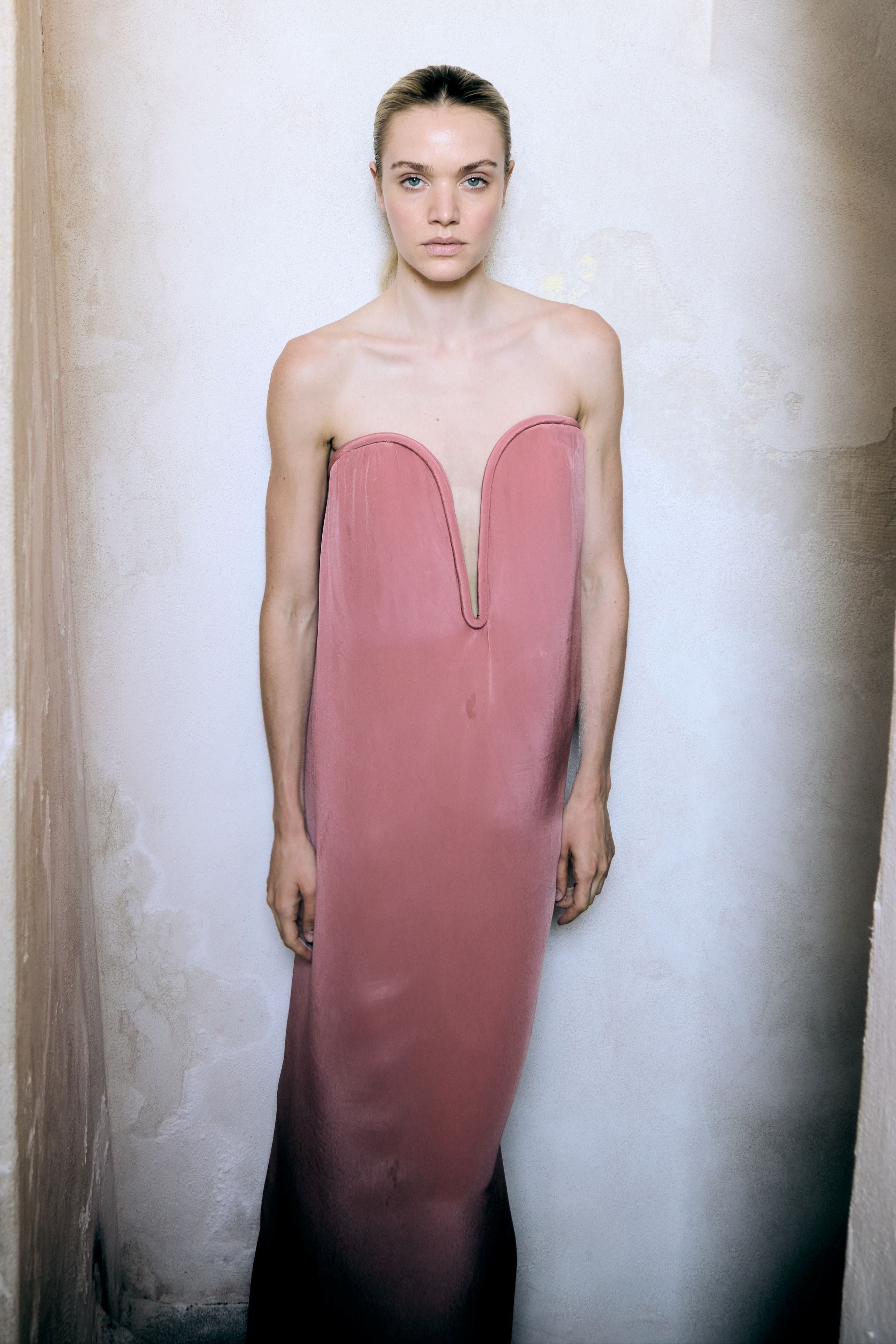 Vestido Tomara que Caia Decote Liso