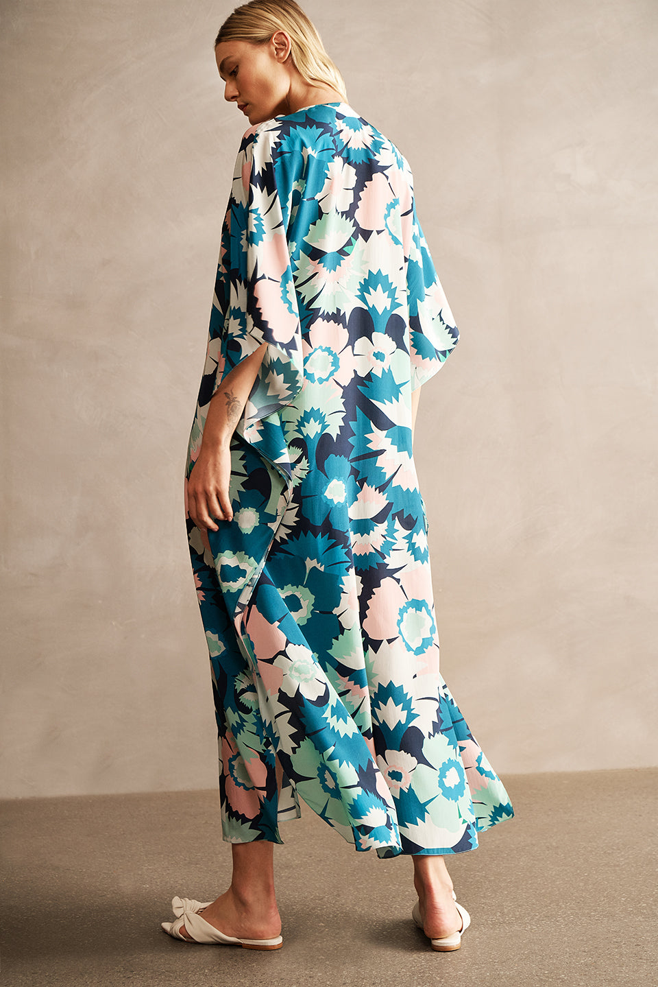 Kaftan Longo Flower Power